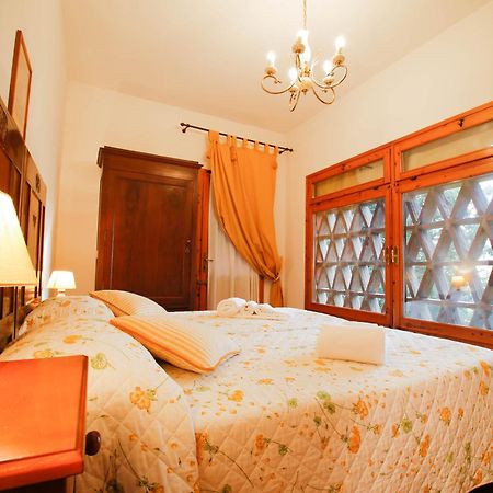 مونتيلوبو فيورنتينو Casa Montecuccoli المظهر الخارجي الصورة