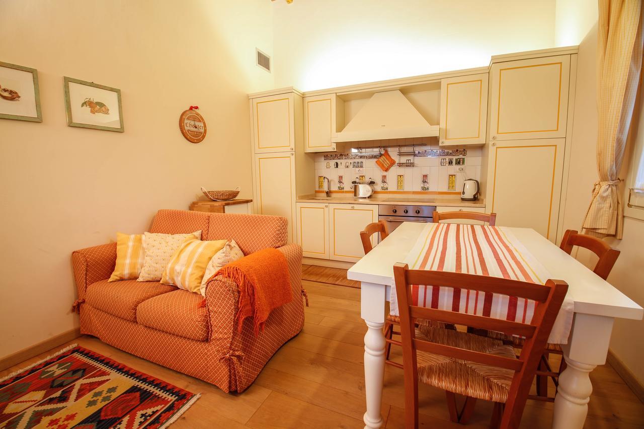 مونتيلوبو فيورنتينو Casa Montecuccoli المظهر الخارجي الصورة